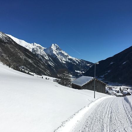 Appartement Haus Aperies à Pettneu am Arlberg Extérieur photo